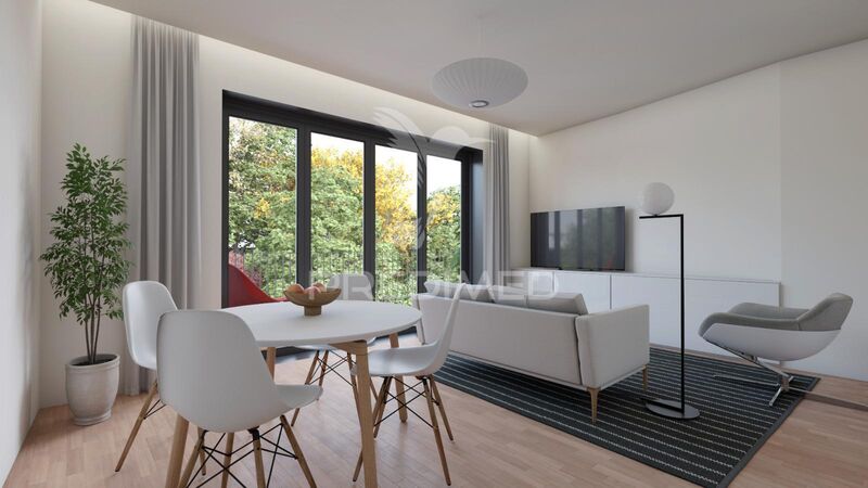 Apartment Modern T2 Campanhã Porto - balcony, garden, sound insulation