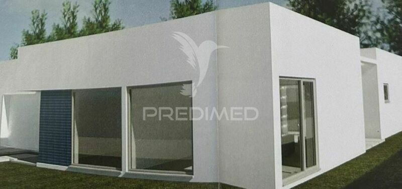 House 3 bedrooms Single storey under construction Marinha Grande - solar panels, equipped kitchen, garage