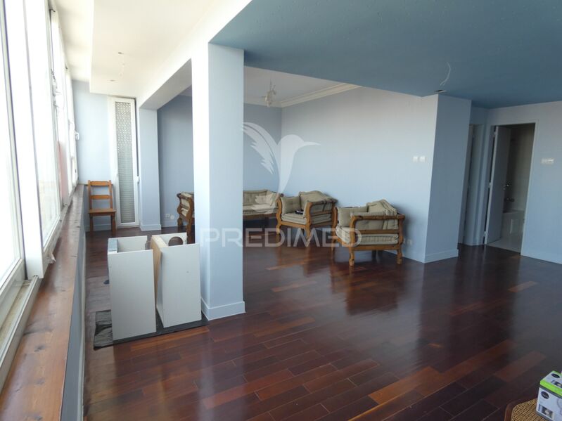 Apartment Refurbished 3 bedrooms Belém Lisboa - balcony, garden