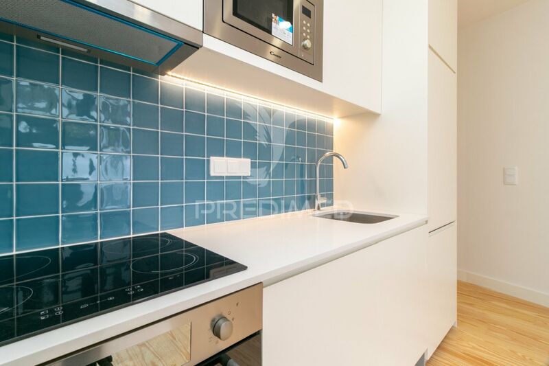 Apartment nouvel T1 Porto - 2nd floor, air conditioning, garden, kitchen