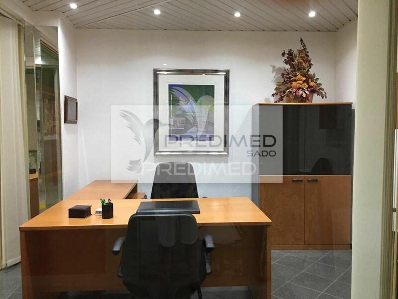 Office São Sebastião Setúbal - great location