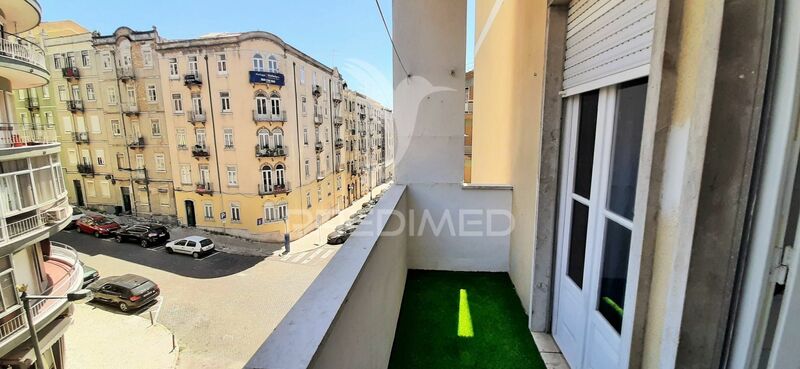 Apartment 1 bedrooms Arroios Lisboa - equipped, balcony, kitchen, furnished, balconies, lots of natural light