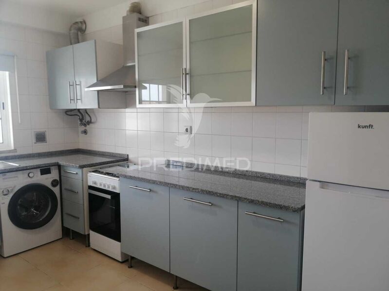 Apartment 2 bedrooms Grândola - 1st floor, terrace, lots of natural light, balcony