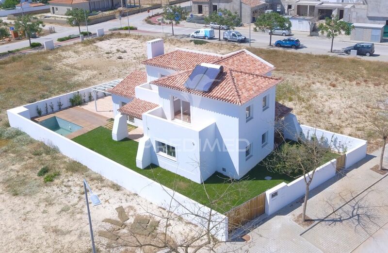 жилой дом V3 новые рядом с пляжем Melides Grândola - веранда, камин, двойные стекла, сад, бассейн
