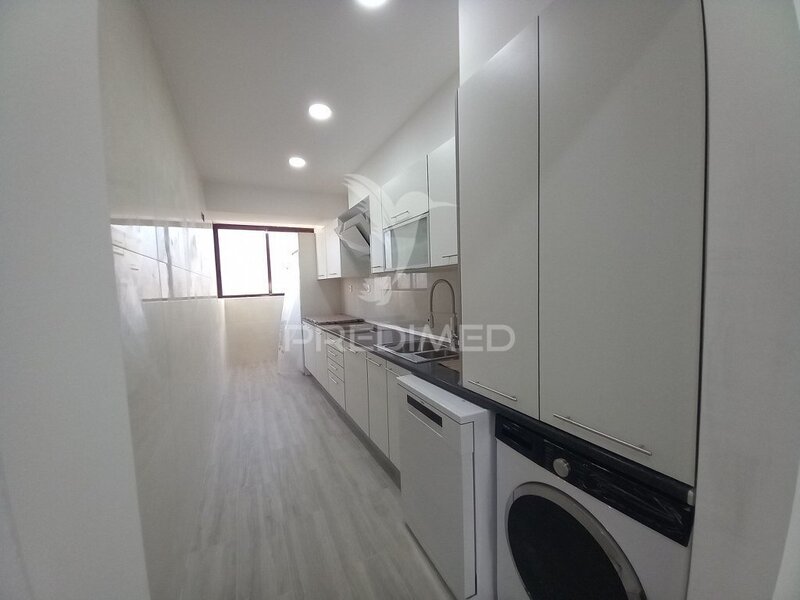 Appartement Duplex T3 Costa da Caparica Almada - double vitrage, garage, barbecue, balcon