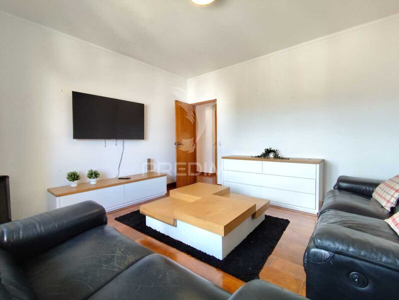 Apartment T3 excellent condition Castelo (Sesimbra) - great location, 3rd floor