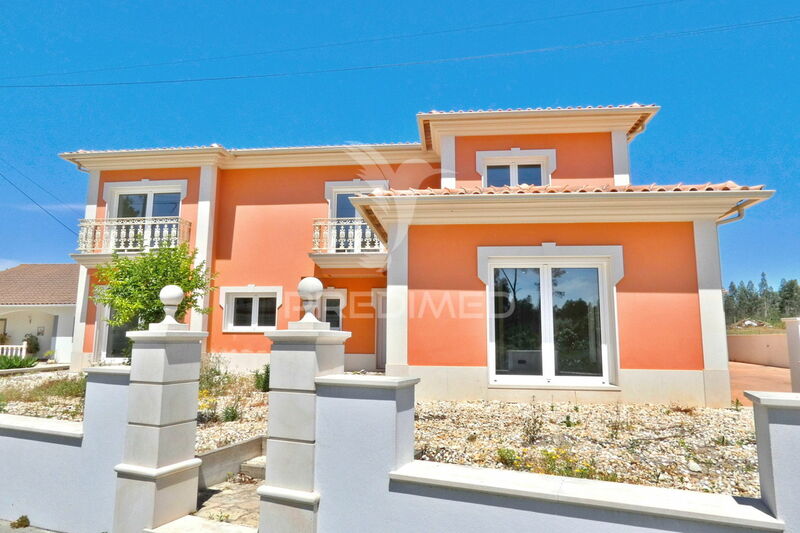 House Modern V7 Bidoeira de Cima Leiria - garden, garage, alarm, central heating