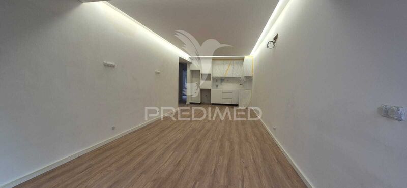 Apartment 1 bedrooms new Braga - terrace, parking space, garage