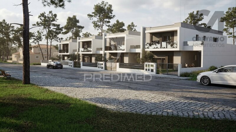 Moradia V3 Moderna em construção Castelo (Sesimbra) - piso radiante, portão automático, piscina, isolamento térmico, alarme, bbq, ar condicionado, videovigilância