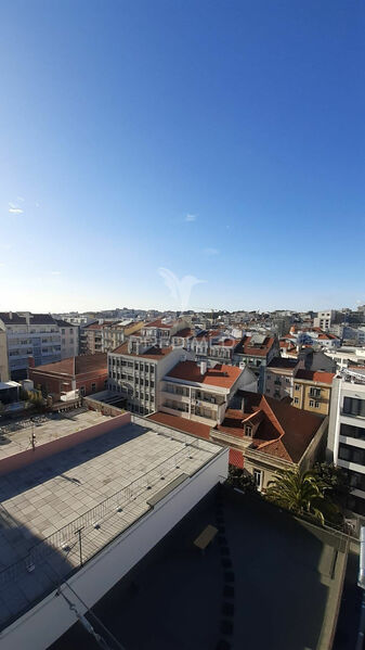 Apartment 2 bedrooms Santo António Lisboa - balconies, lots of natural light, balcony