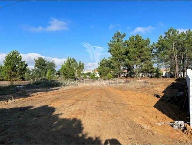 Plot Urban with 2000sqm Quinta do Anjo Palmela