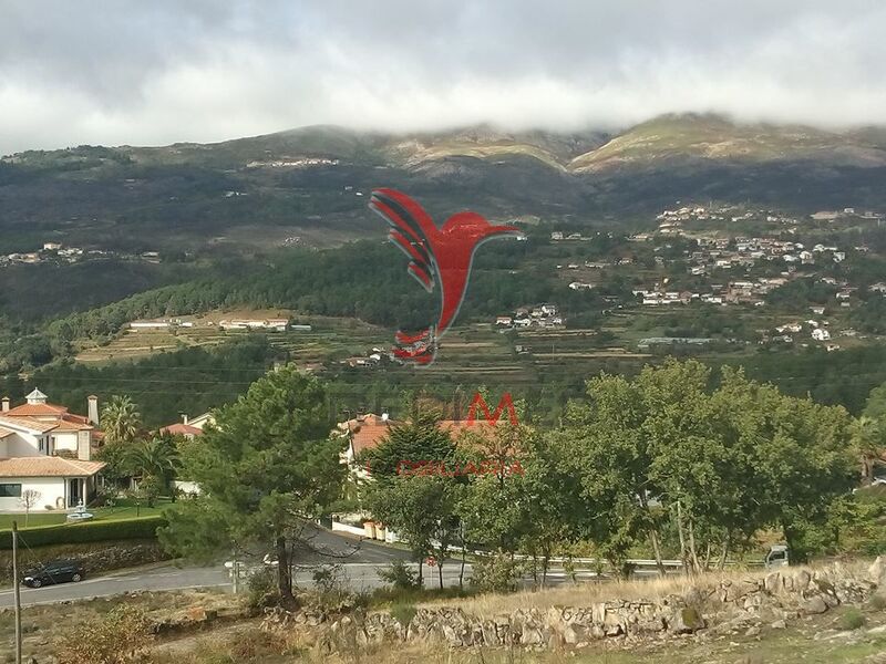 Land with 2000sqm Adoufe Vila Real