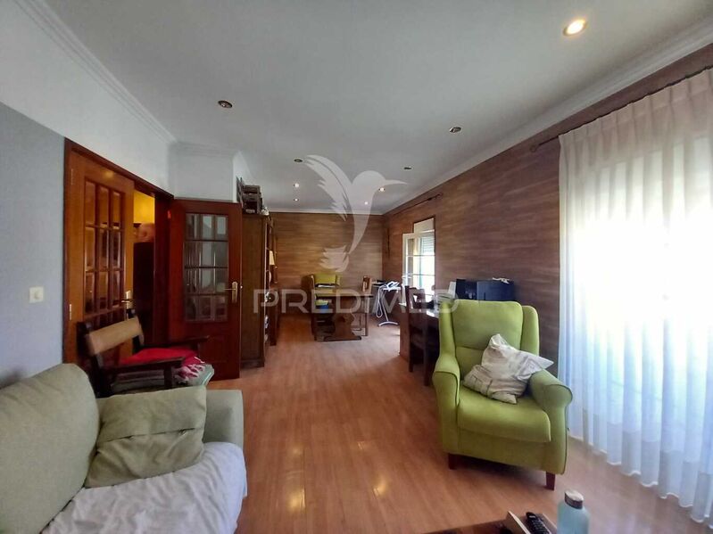 Apartment T3 Almada - , ,