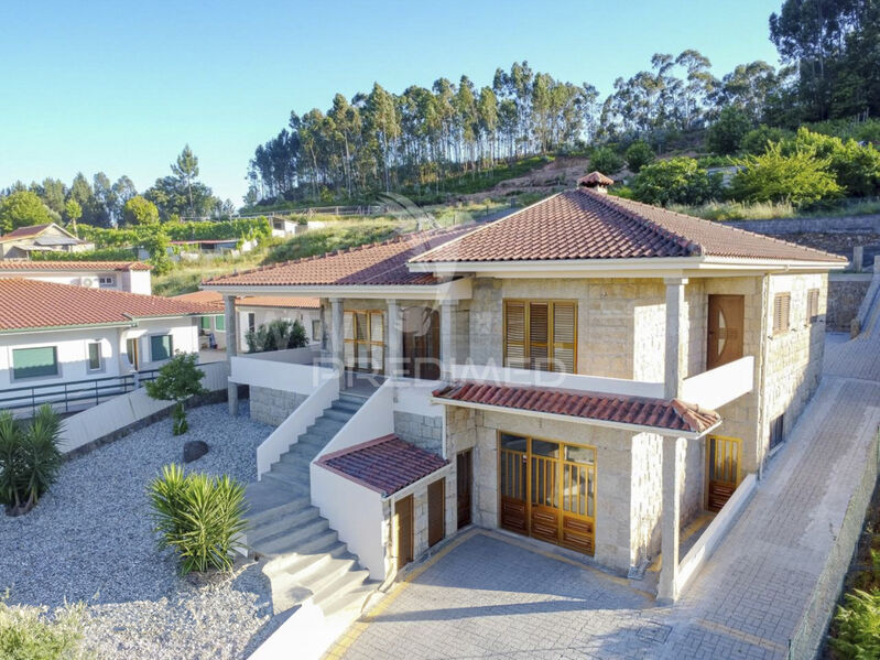 Moradia V3 Idães Felgueiras - terraço, aquecimento central, piscina, garagem