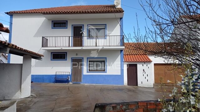 House Isolated 3 bedrooms Margem Gavião - garage, attic