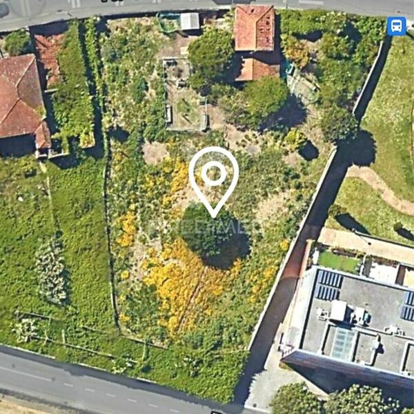 Land with 2259sqm Matosinhos - great location, construction viability