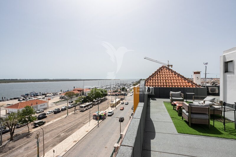 Apartment 2 bedrooms Vila Real de Santo António - double glazing, equipped, balcony, terrace