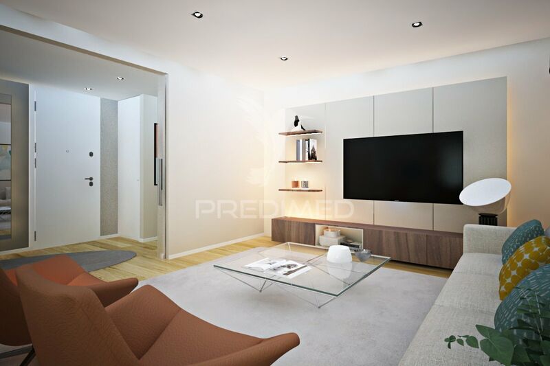 Apartment T3 Maia - , ,