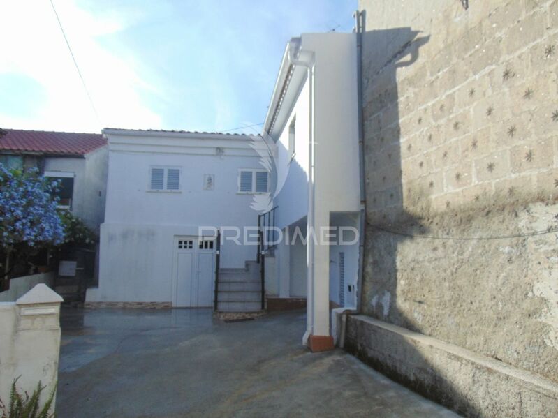 House 2 bedrooms Abaças Vila Real - central heating, equipped kitchen