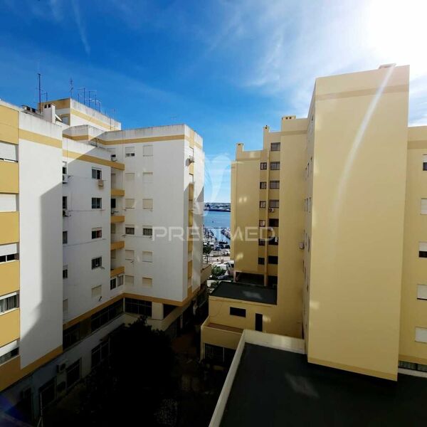 Apartamento T1 Portimão - varandas, lareira, vista rio, 3º andar