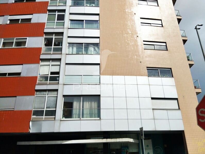 Apartamento T2 Rio Tinto Gondomar - lugar de garagem, equipado, muita luz natural, aquecimento central, varanda