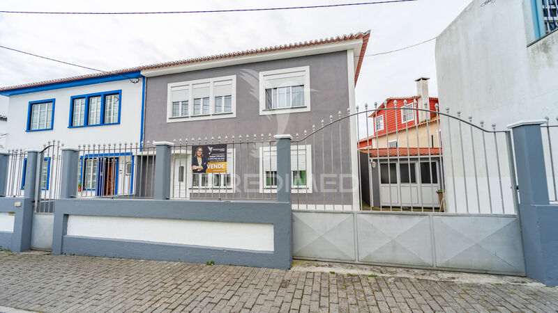 жилой дом V5 São Pedro Angra do Heroísmo - гараж, усадьбаl