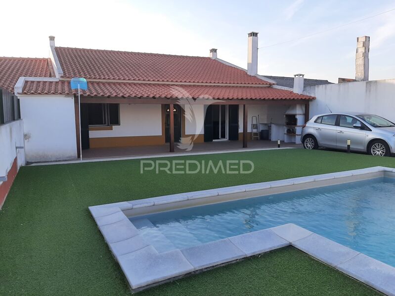 House Typical townhouse 3 bedrooms Ferreira do Alentejo - barbecue, garden, swimming pool, automatic gate