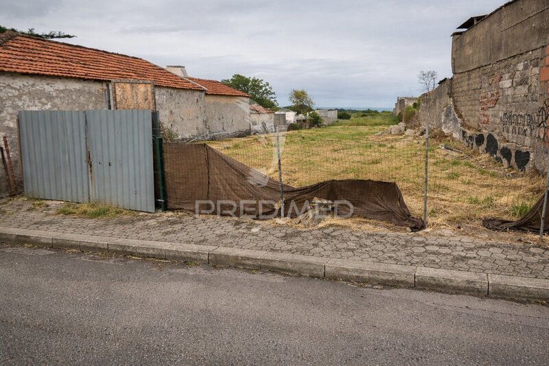 земля городской c 2124m2 Madalena Vila Nova de Gaia - отличный подъезд
