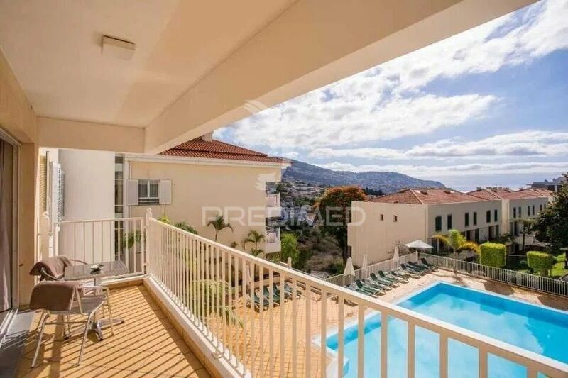 Apartment 2 bedrooms São Martinho Funchal - playground, gated community, swimming pool, store room