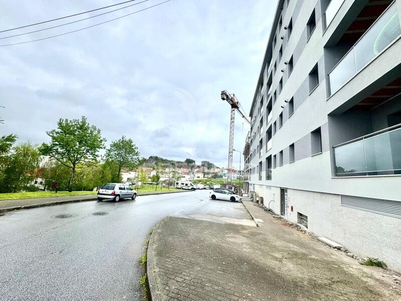 Apartment T3 neue under construction São Vicente Braga - lots of natural light, parking space, quiet area, air conditioning, balcony, garage