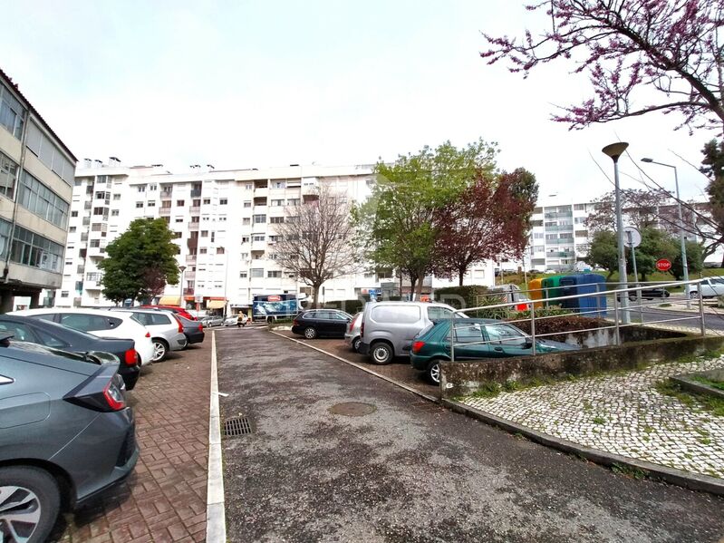 апартаменты с ремонтом отличное месторасположение T3 Sintra - спокойная зона