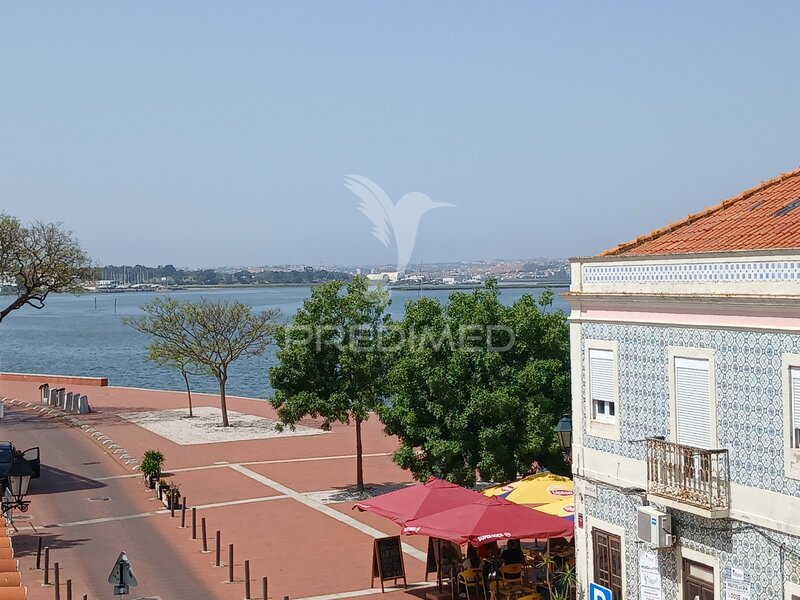 Apartment T4 Seixal - zolder, rivierzicht, terras
