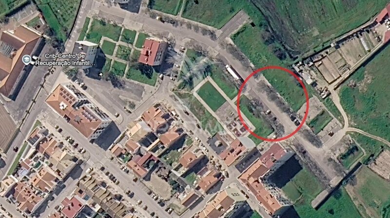 Maa-alue with 1200sqm Benavente
