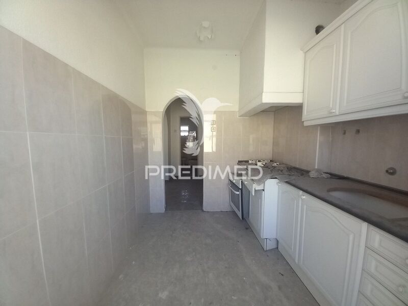 Apartamento T1 Moita - 2º andar