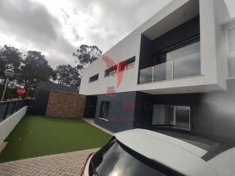 Venda Casa V3 Isolada Castelo (Sesimbra)