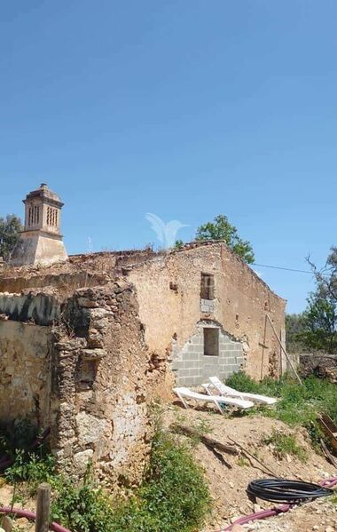 Ruine 5 bedrooms Tunes Silves