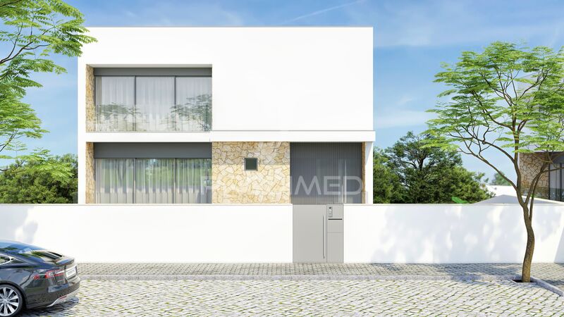 жилой дом V3 в процессе строительства Braga - сигнализация, система кондиционирования, веранды, бассейн, веранда, двойные стекла, центральное отопление, солнечные панели, гараж