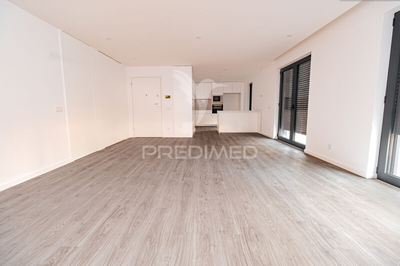 Apartment new 3 bedrooms Braga - garage, kitchen, air conditioning