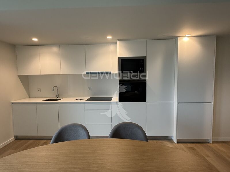 Apartamento T3 Moderno Vilar de Andorinho Vila Nova de Gaia - mobilado, garagem