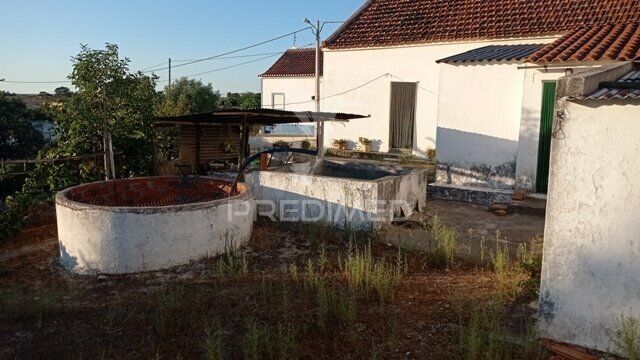 Casa V3 Típica Foros de Arrão Ponte de Sor - quintal, garagem, sótão