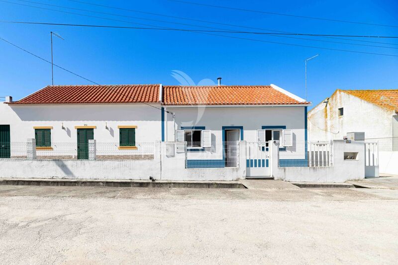 House new 1 bedrooms Couço Coruche - equipped, automatic gate, swimming pool, fireplace