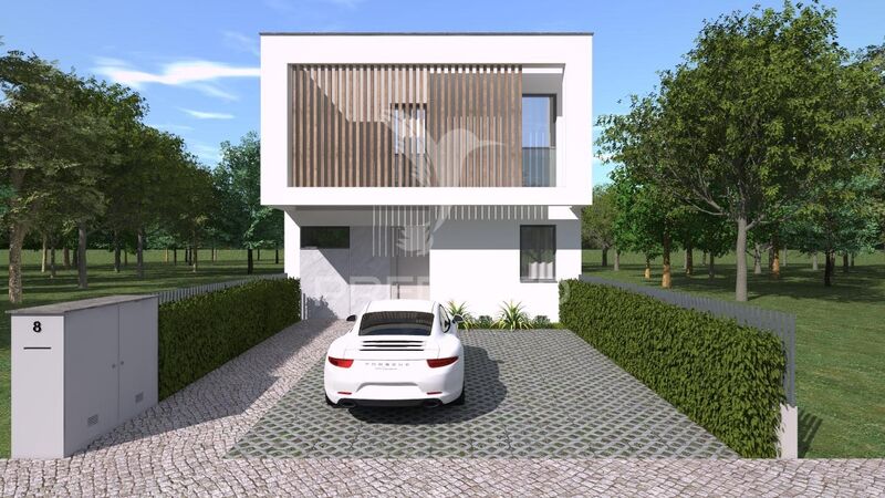 Land with approved project Tavira