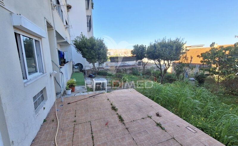 Apartamento T1 Mina de Água Amadora