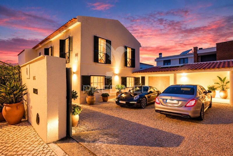 House 4 bedrooms Alcabideche Cascais - garden, swimming pool