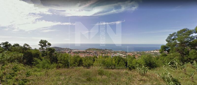 Lote com 815m2 Santo António Funchal à venda - vista mar, zona sossegada