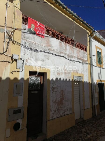 House 3 bedrooms in the center Montalvão Nisa - backyard, terrace