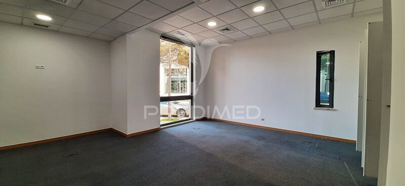 Office Parque das Nações Lisboa - , ,