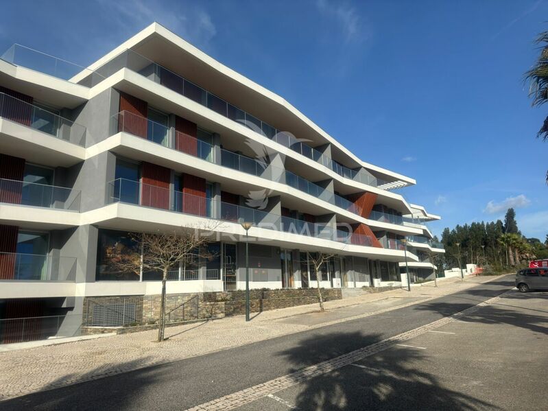 Apartment T3 nieuw Sintra - balcony, store room, balconies, swimming pool