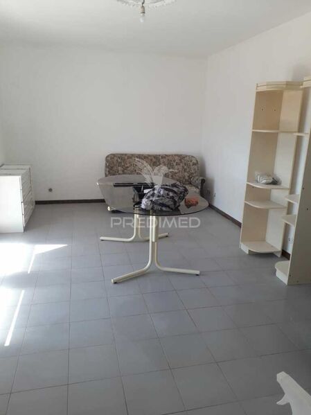 Apartamento T3 no centro Macedo de Cavaleiros - marquise, mobilado