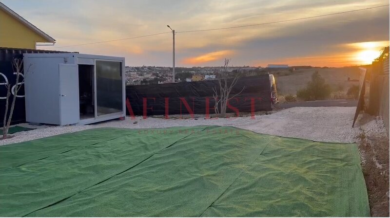 Terreno Urbano de 324m² para Construção de Moradia com Cave e 2 Pisos ao Lado Salesianos Manique
